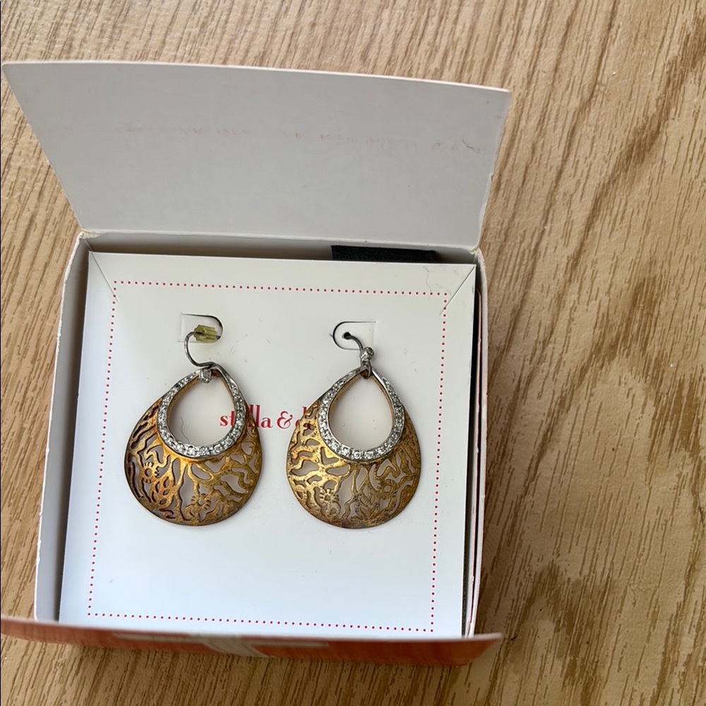 Stella & Dot Gold and Silver Earrings